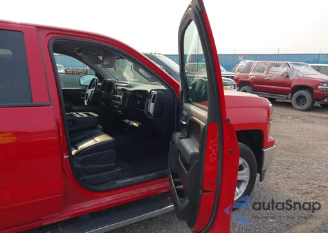 2015 Chevrolet Silverado 1500 1Lt/2Lt z USA, uszkodzony, nr VIN 3GCUKREC1FG286688